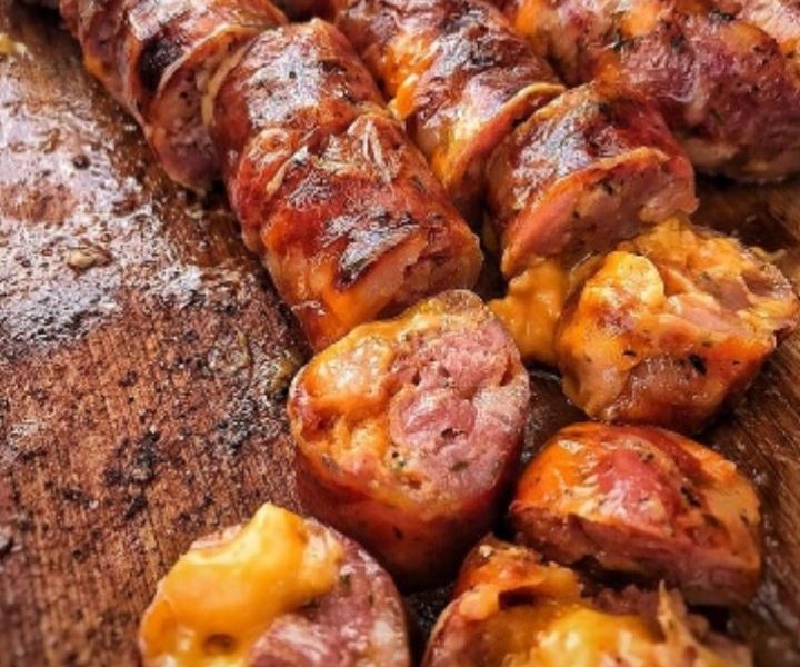 LINGUIÇA DE BACON E CHEDDAR